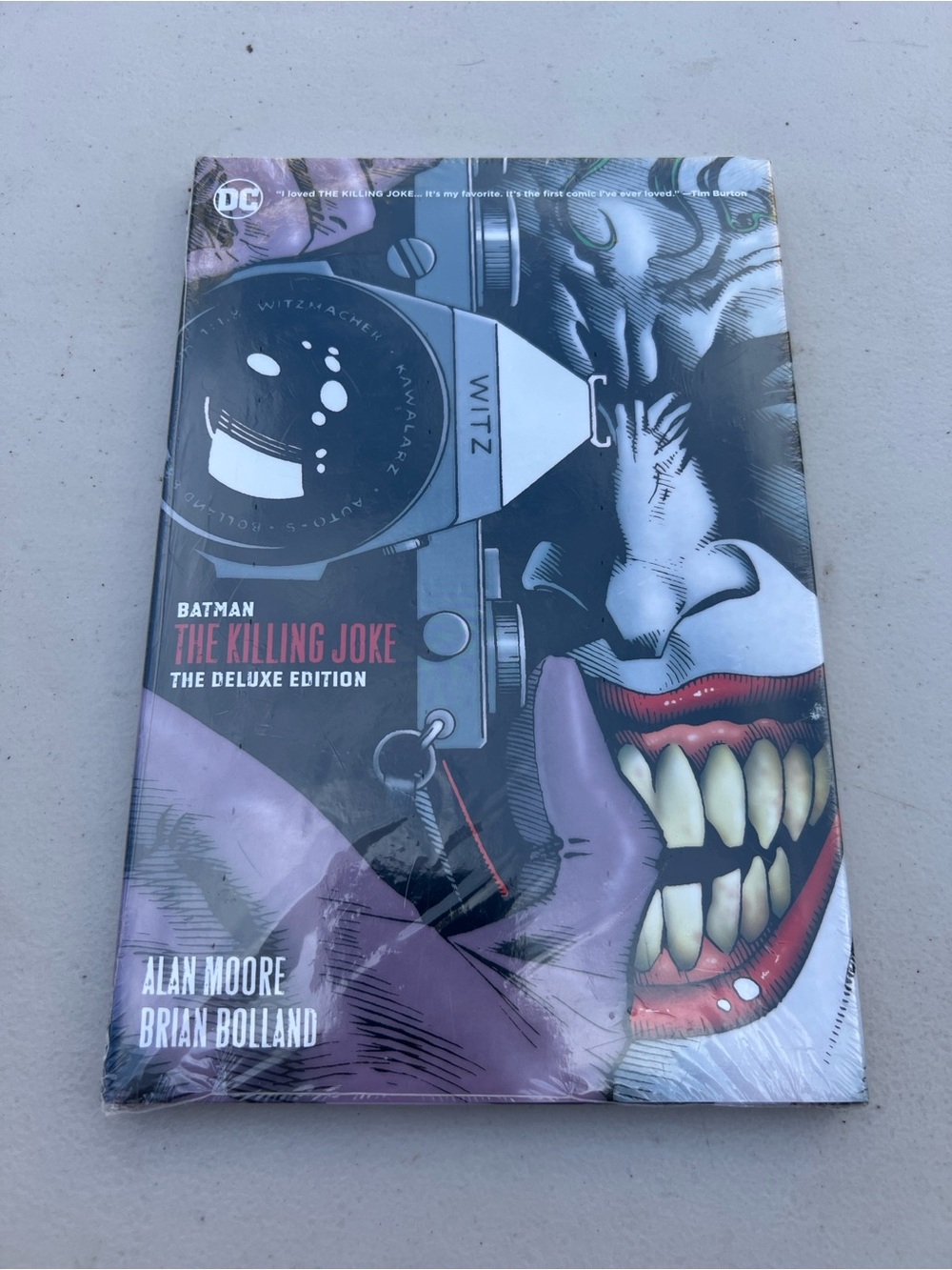DC The Killing Joke Deluxe Edition – Joker Cover in Purple, Red, Black, White